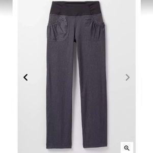 NWT PrAna Summit Pant. Heather Gray. Awesome pocket pleats. Stretchy waist band.